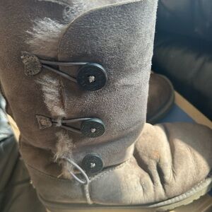 UGG Charcoal Gray Suede Boot with Shearling Trim